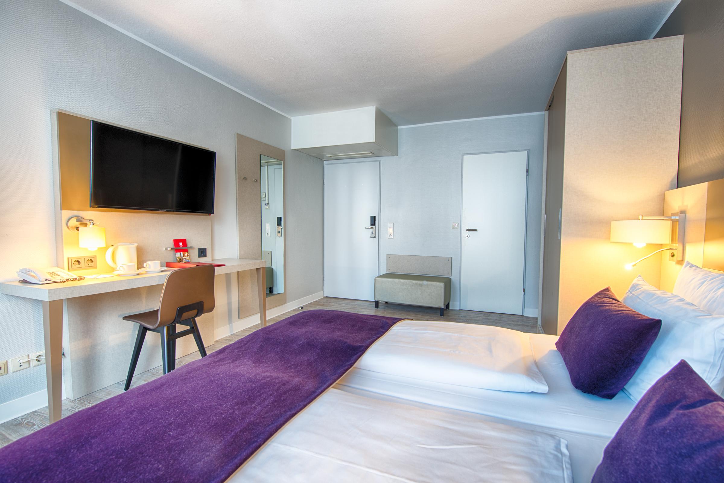 Leonardo Frankfurt Center Отель 3*