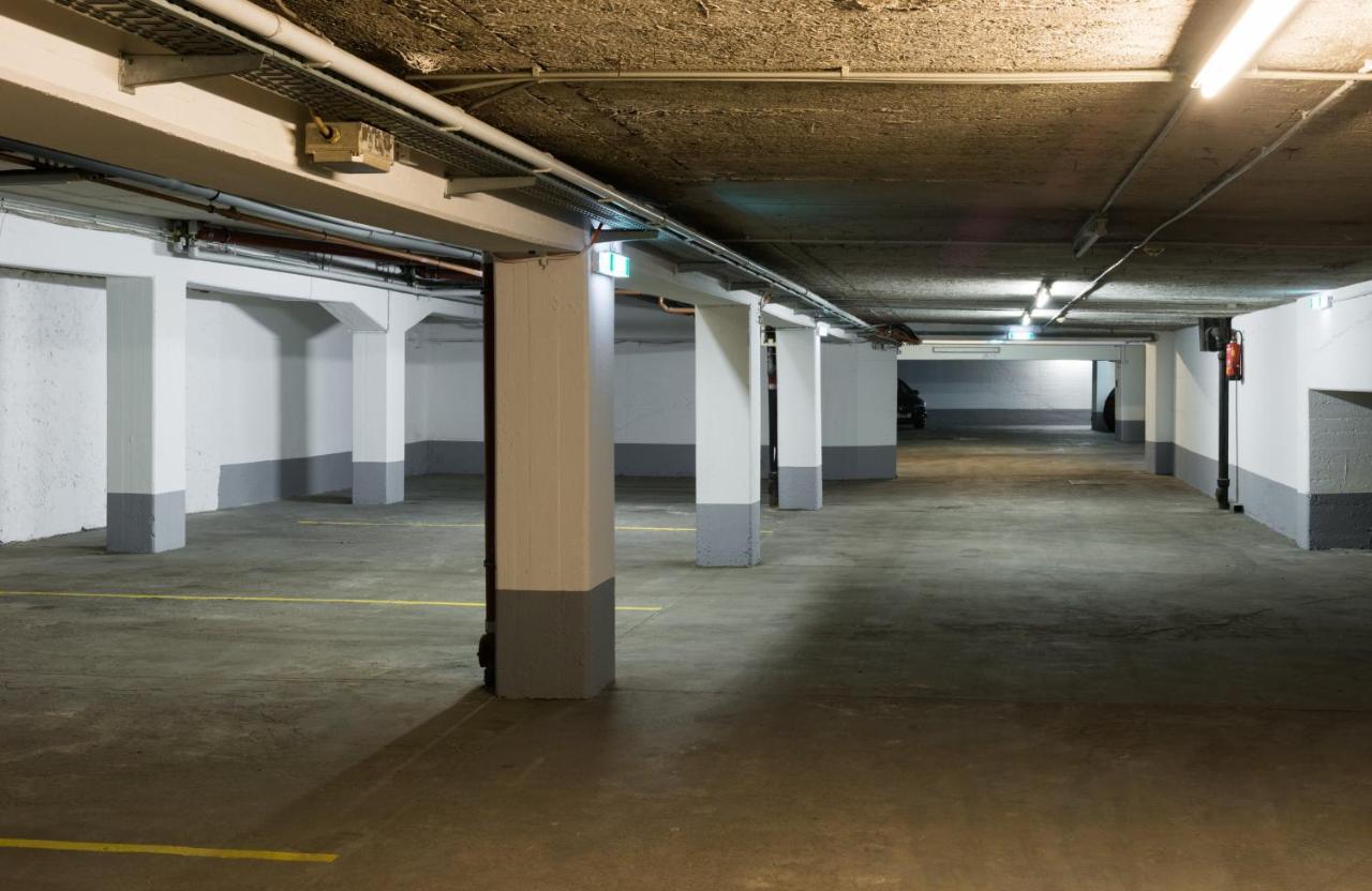 Leonardo Frankfurt Center 3*